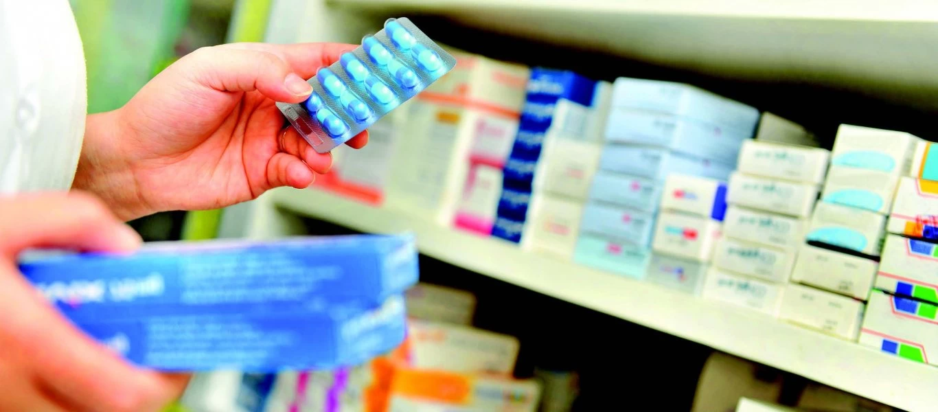 ΙΣΑ: «Αυστηρές ποινές για τους φαρμακοποιούς που χορηγούν φάρμακα χωρίς ιατρική συνταγή»